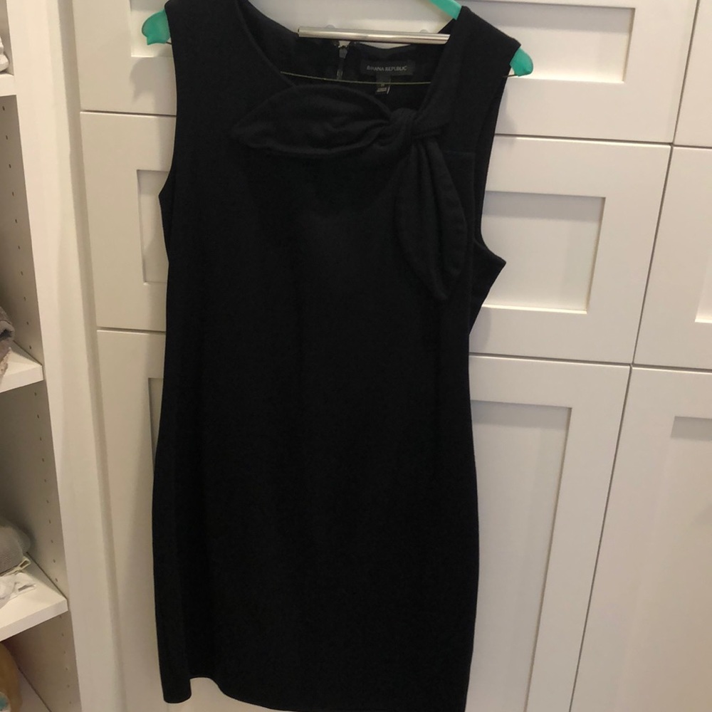 Banana Republic Ponte Sheath Bow Dress
